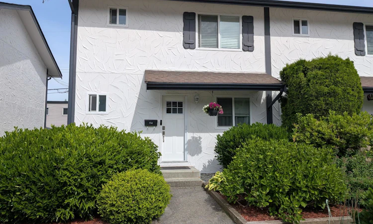 114-32880 Bevan Way