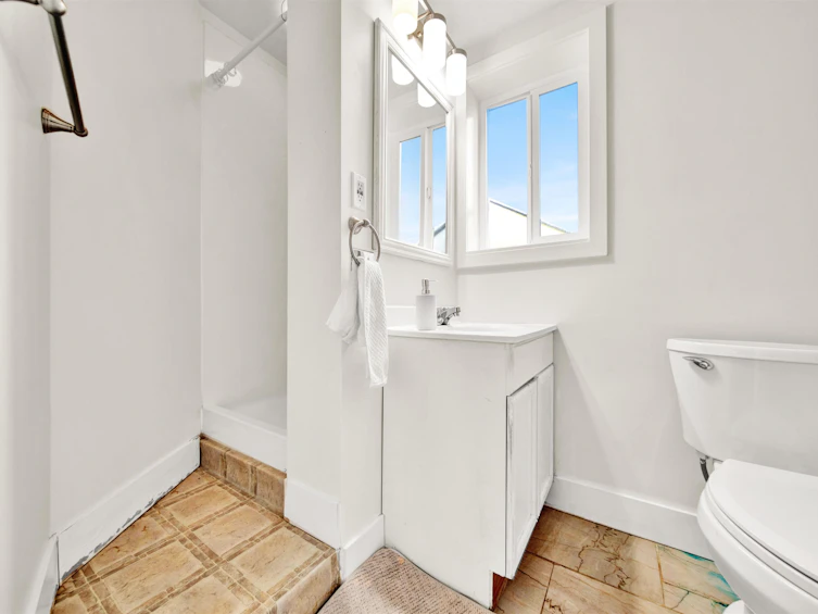 9088 146a Street, Surrey, BC, V3R 6X7 - 25