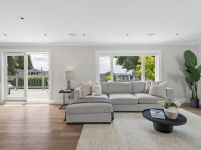 752 Shaw Avenue - 2