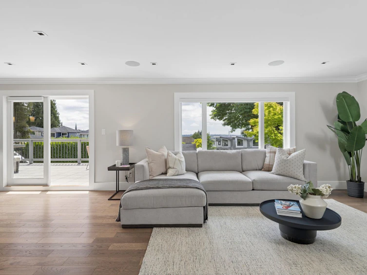 752 Shaw Avenue, Coquitlam, BC, V3K 2R8 - 2