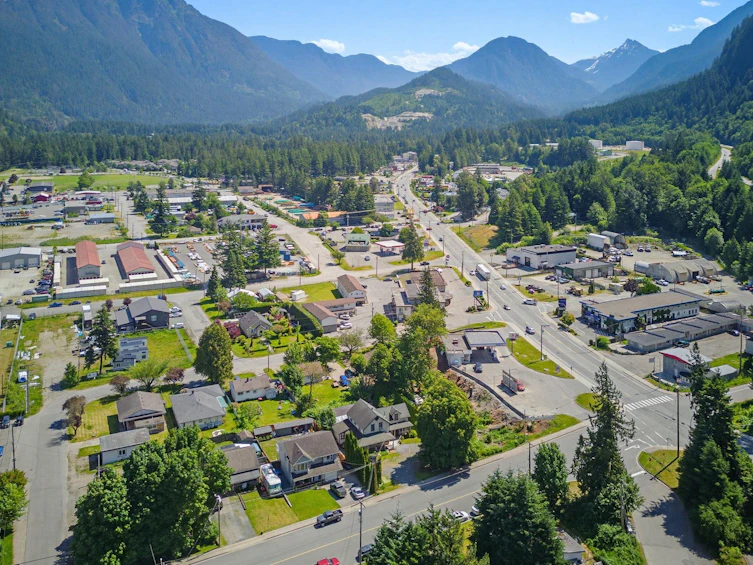 1075 3rd Avenue, Hope, BC, V0X 1L0 - 38