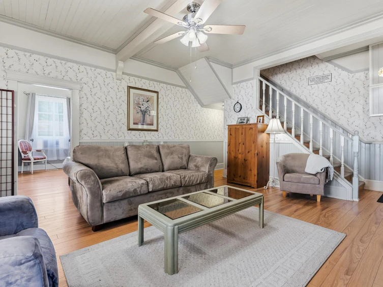 1075 3rd Avenue, Hope, BC, V0X 1L0 - 7