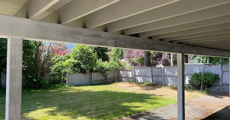 4497 Canterbury Crescent, North Vancouver, BC, V7R 3N8 - 2