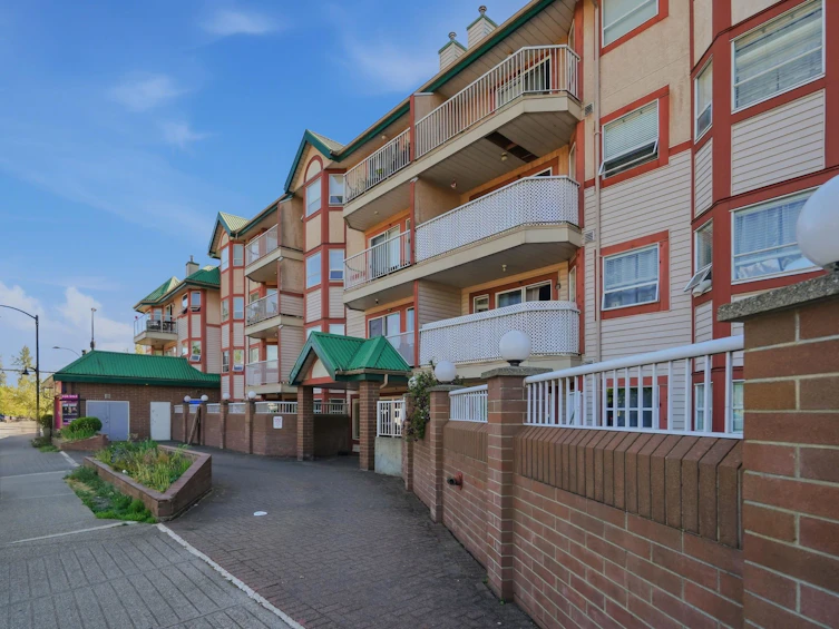 331-22661 Lougheed Highway, Maple Ridge, BC, V2X 2V4 - 30