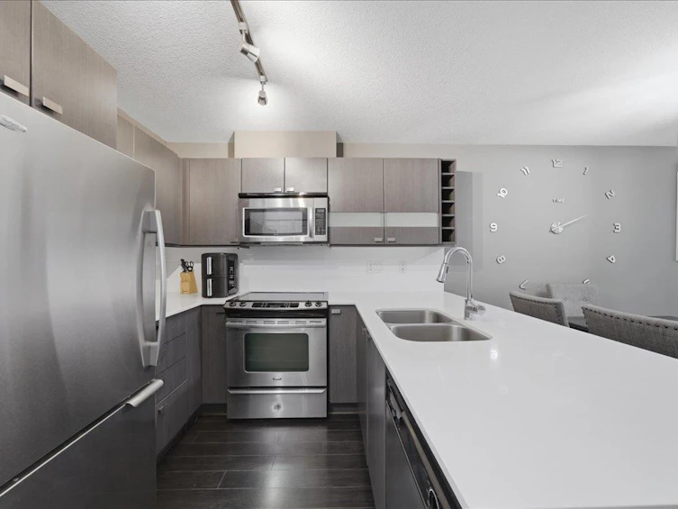 215-21009 56 Avenue, Langley, BC, V3A 0C9 - 17