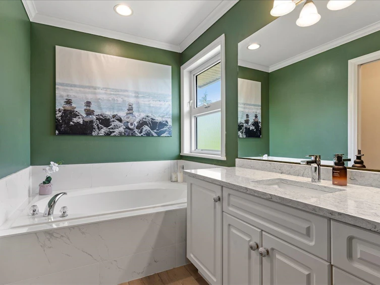 33653 Graham Court, Mission, BC, V2V 7P1 - 24