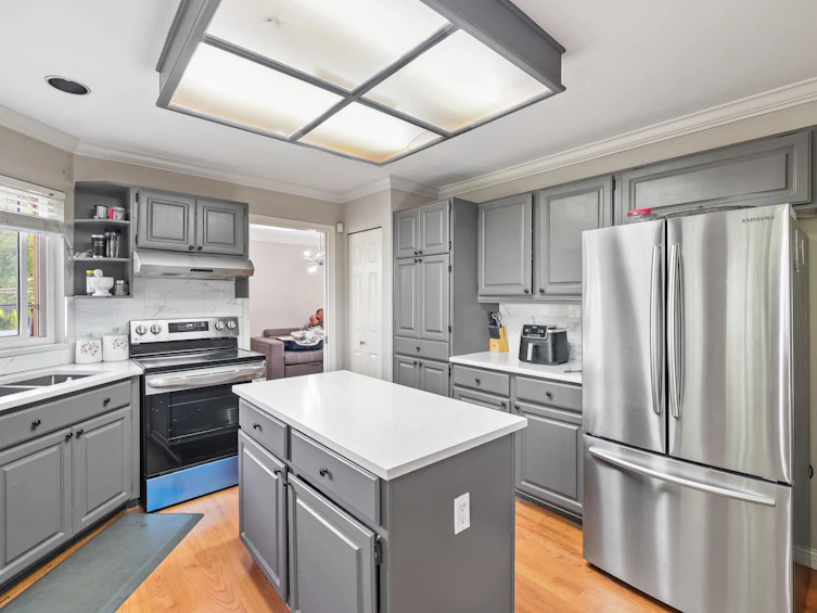6960 143a Street, Surrey, BC, V3W 0E3 - 10