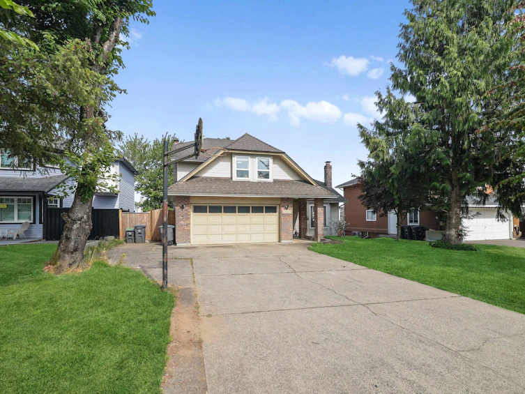 6960 143a Street, Surrey, BC, V3W 0E3 - 2