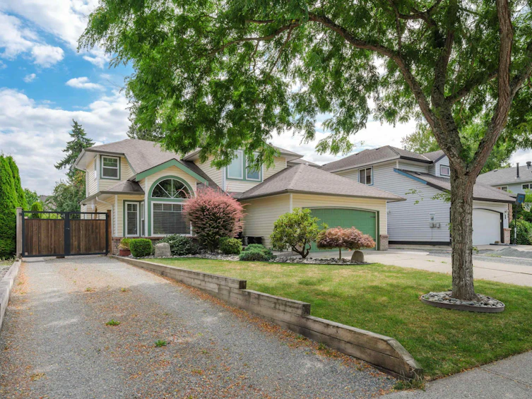 6114 187a Street, Surrey, BC, V3S 7R6 - 2
