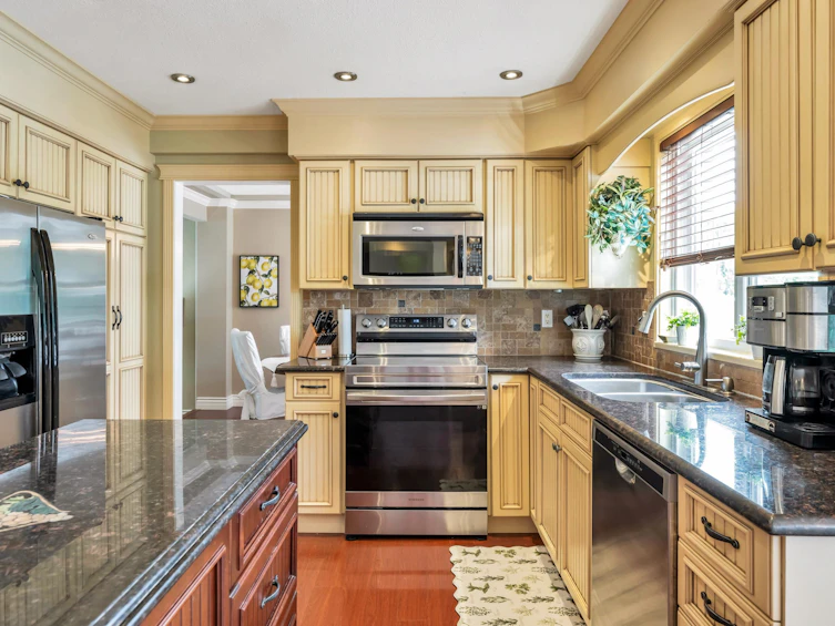 6114 187a Street, Surrey, BC, V3S 7R6 - 11