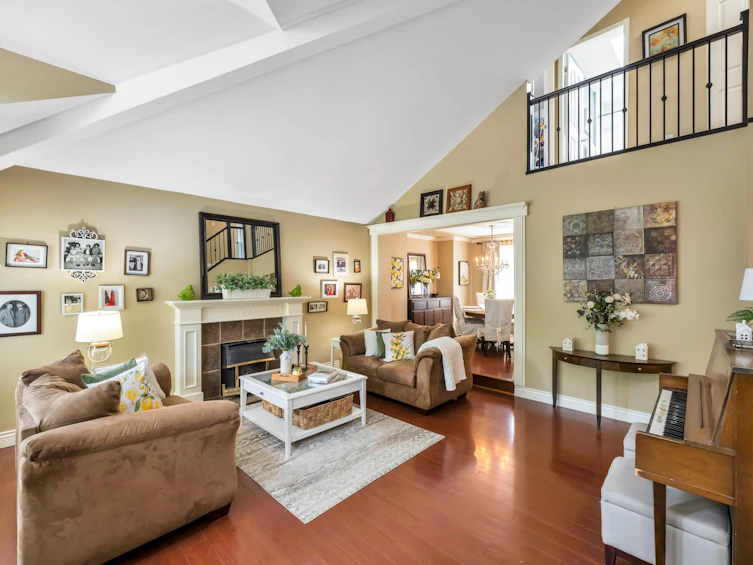 6114 187a Street, Surrey, BC, V3S 7R6 - 4