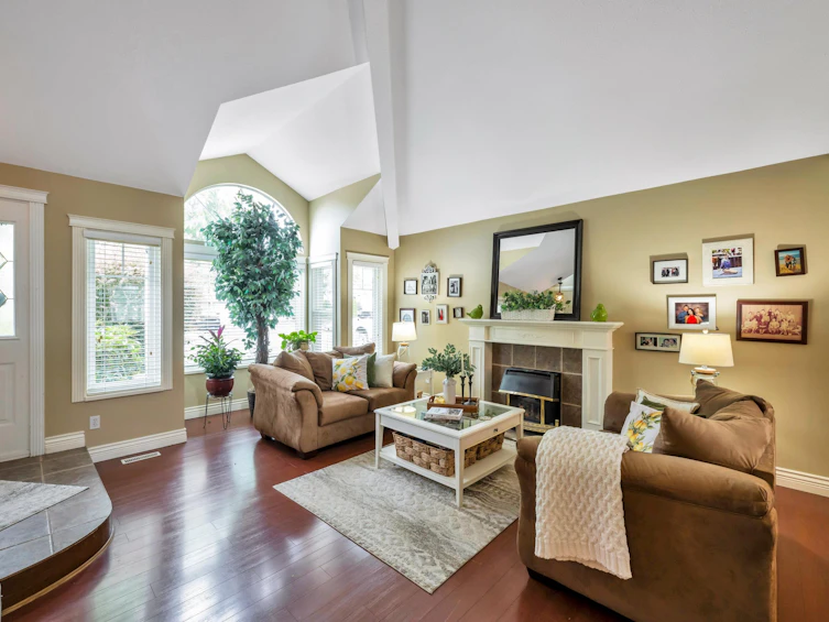 6114 187a Street, Surrey, BC, V3S 7R6 - 5