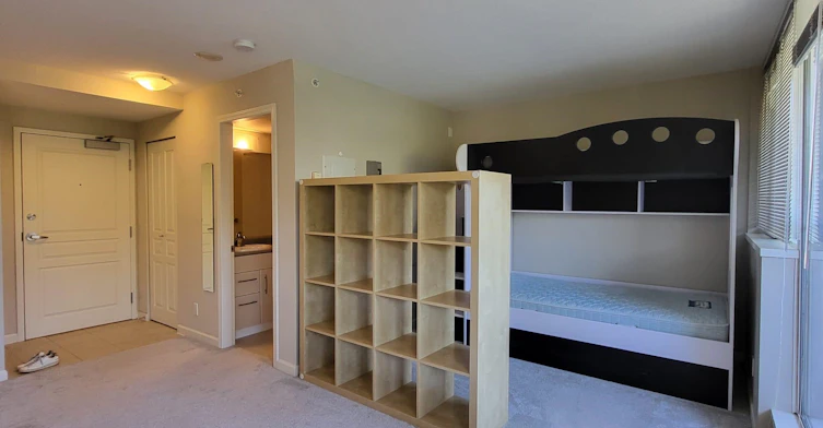 311-9288 Univerfsity Crescent, Burnaby, BC, V5A 4X7 - 8