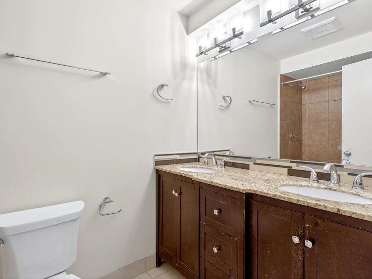 4938 Redonda Drive, North Vancouver, BC, V7R 3J9 - 28