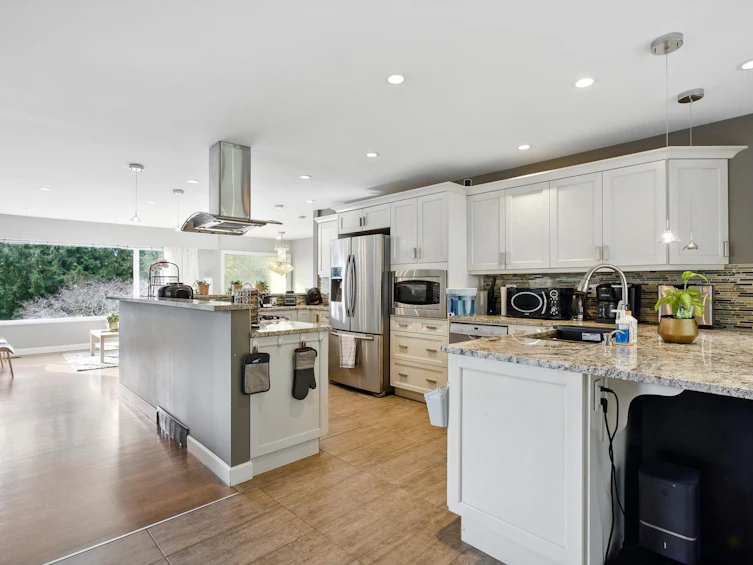 4938 Redonda Drive, North Vancouver, BC, V7R 3J9 - 3