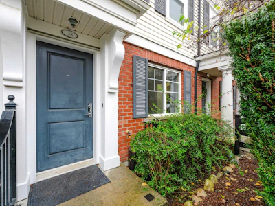 38-18983 72a Avenue - 3