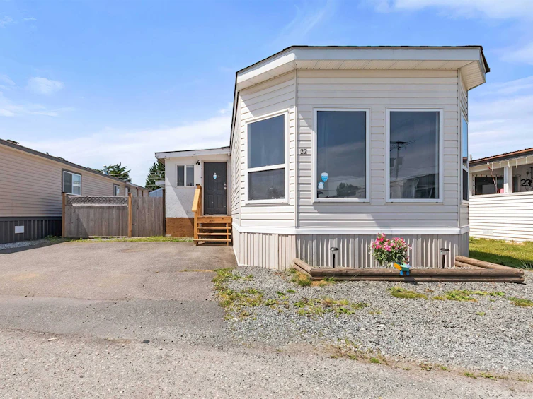 22-26892 Fraser Highway, Langley, BC, V4W 3T5
