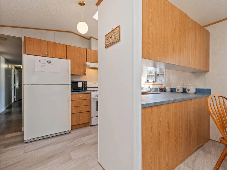 22-26892 Fraser Highway, Langley, BC, V4W 3T5 - 9