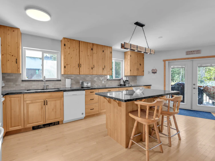 47075 Snowmist Drive, Mission, BC, V0M 1A1 - 3