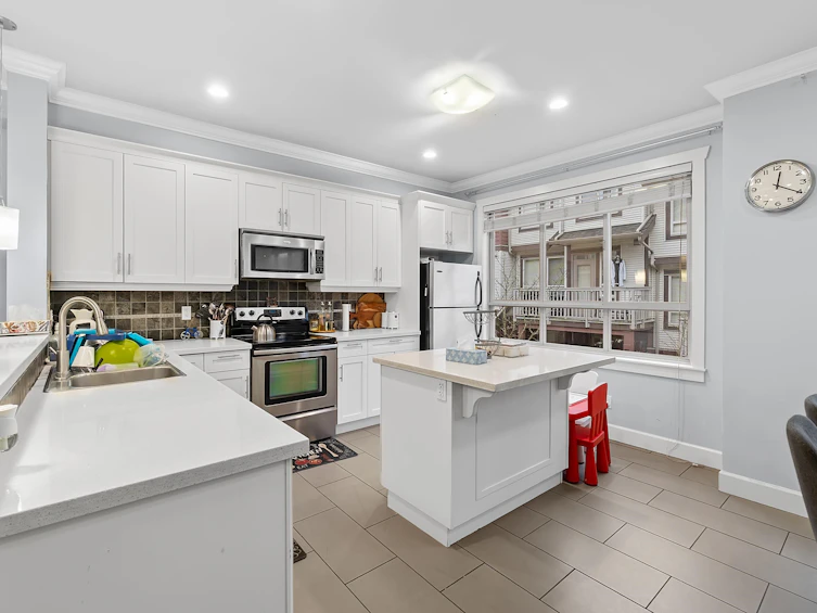 37-19560 68 Avenue, Surrey, BC, V4N 5Y5 - 9