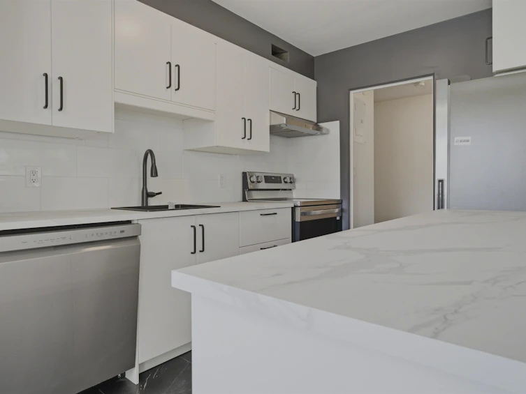 9-48 Leopold Place, New Westminster, BC, V3L 2C6 - 4