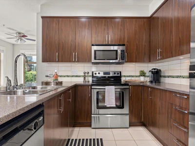 203-45530 Market Way - 2