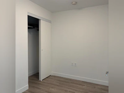 1508-6320 No. 3 Road - 5