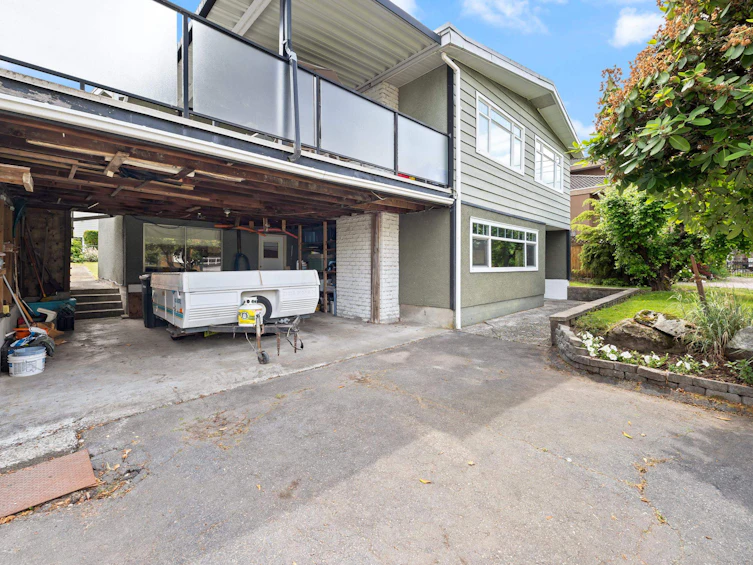 1530 Sherlock Avenue, Burnaby, BC, V5A 2M8 - 4