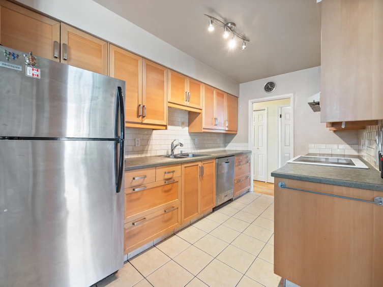 1530 Sherlock Avenue, Burnaby, BC, V5A 2M8 - 16