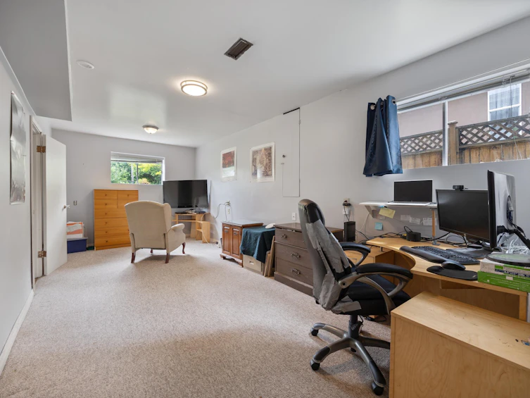 1530 Sherlock Avenue, Burnaby, BC, V5A 2M8 - 37