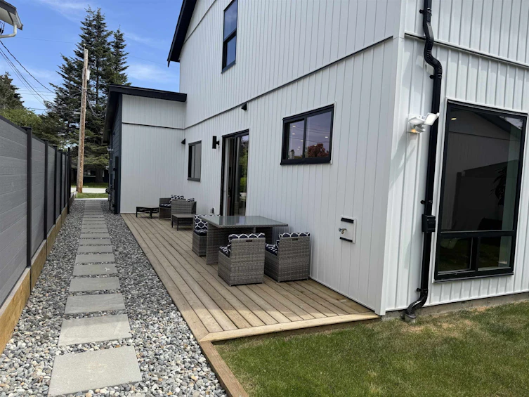 967 52a Street, Delta, BC, V4M 3A1 - 30