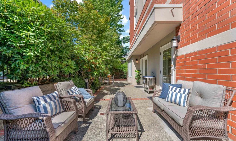 102-2128 W 43rd Avenue