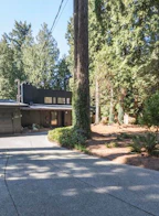2601 Dogwood Drive