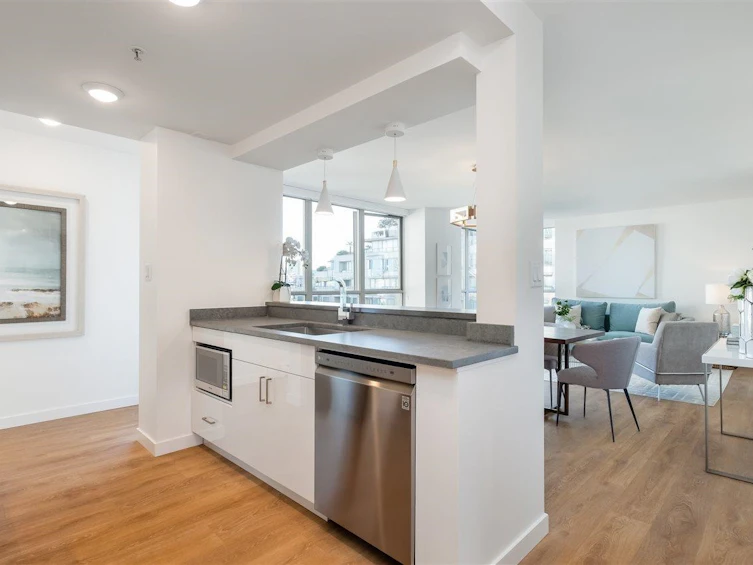 605-1228 Marinaside Crescent, Vancouver, BC, V6Z 2W4 - 16