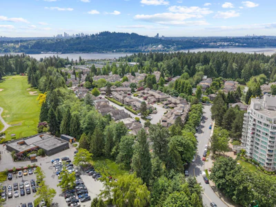 904 Roche Point Drive - 2