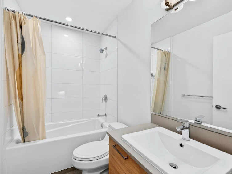 1405-18505 Laurensen Place, Surrey, BC, V4N 6R7 - 21