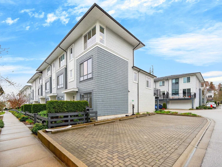1405-18505 Laurensen Place, Surrey, BC, V4N 6R7 - 32