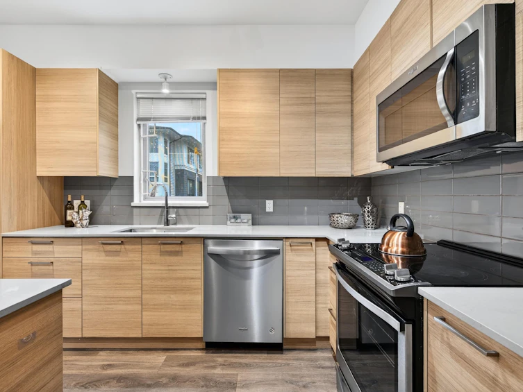 1405-18505 Laurensen Place, Surrey, BC, V4N 6R7 - 5