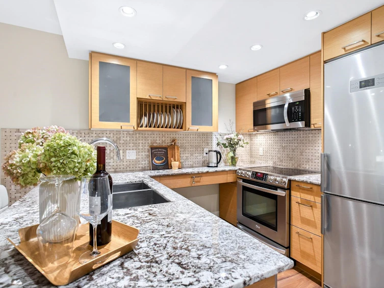 413-135 E 17 Street, North Vancouver, BC, V7L 0C4 - 9