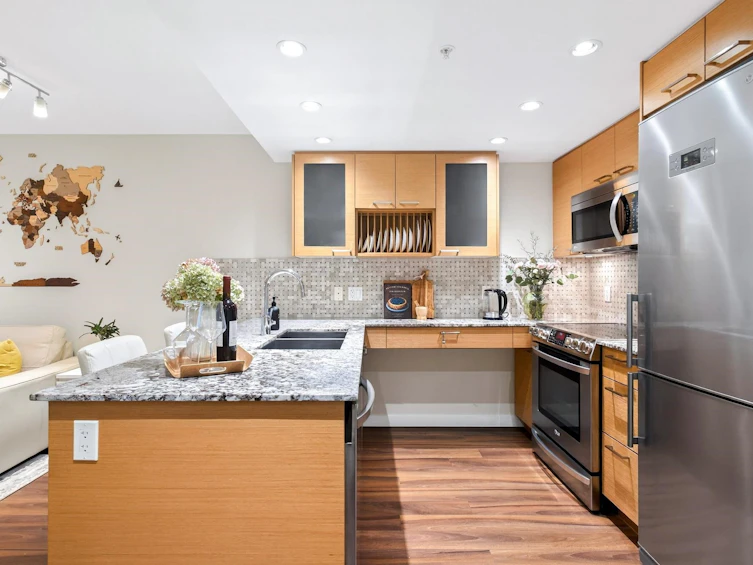 413-135 E 17 Street, North Vancouver, BC, V7L 0C4 - 7