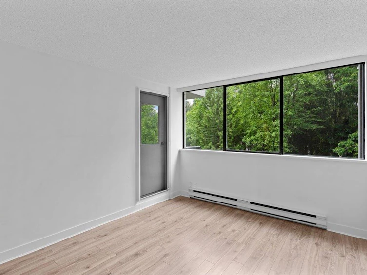 403-9521 Cardston Court, Burnaby, BC, V3N 4R8 - 14