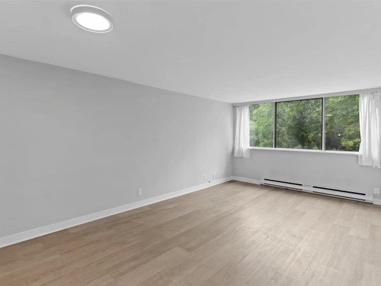 403-9521 Cardston Court, Burnaby, BC, V3N 4R8 - 7