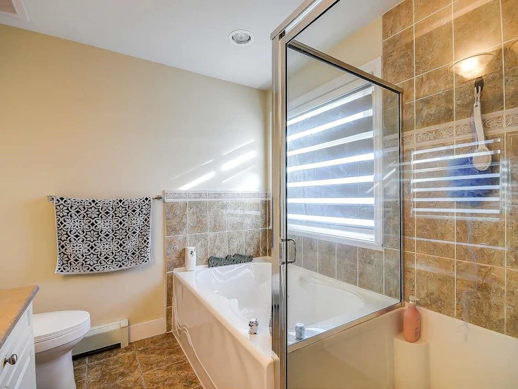 14496 67b Avenue, Surrey, BC, V3S 0T3 - 18