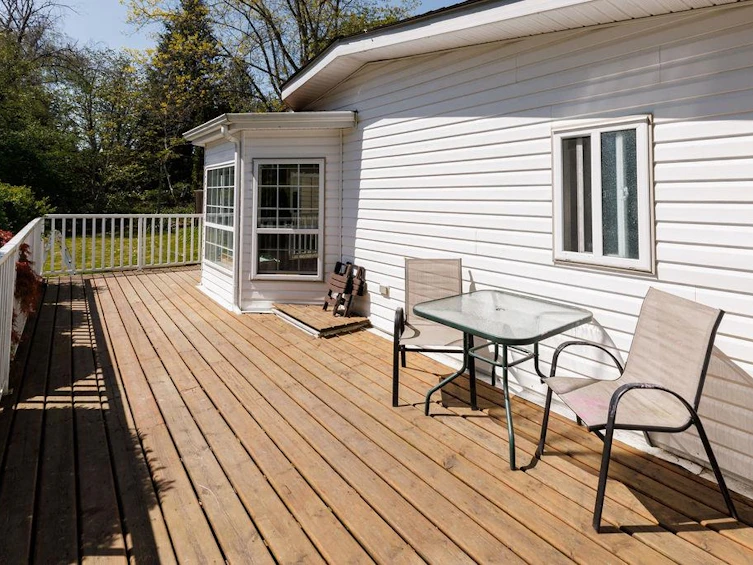 760 Hillcrest Road, Gibsons, BC, V0N 1V9 - 2