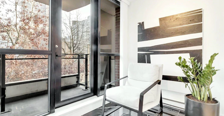 973 Mainland Street, Vancouver, BC, V6B 1T2 - 17