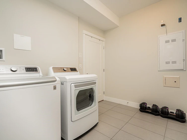 204-12367 224 Street, Maple Ridge, BC, V6C 3P6 - 27