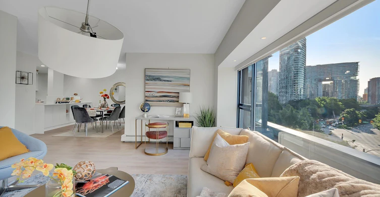 602-1177 Pacific Boulevard, Vancouver, BC, V6Z 2R8 - 3
