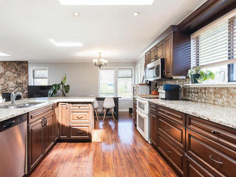 2266 Willoughby Way, Langley, BC, V2Y 1C1 - 8