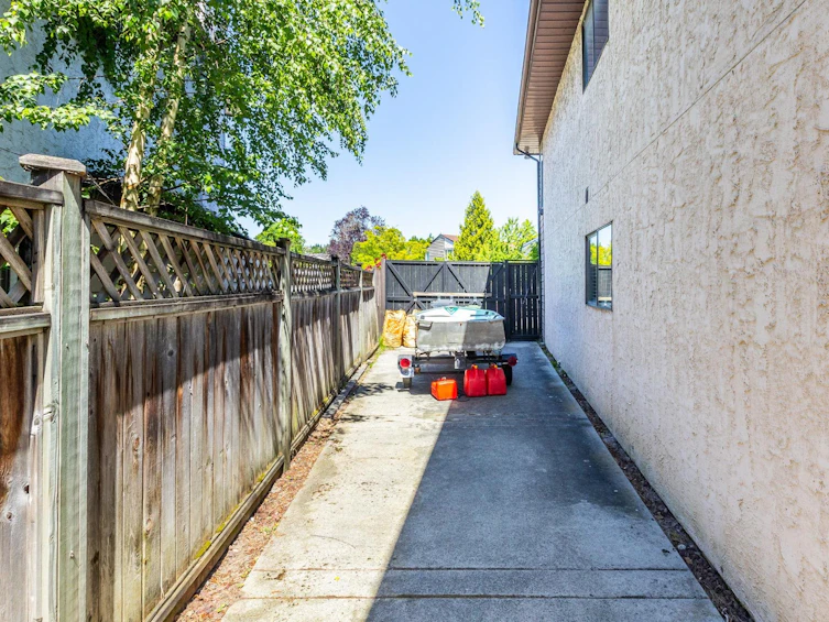 2266 Willoughby Way, Langley, BC, V2Y 1C1 - 27
