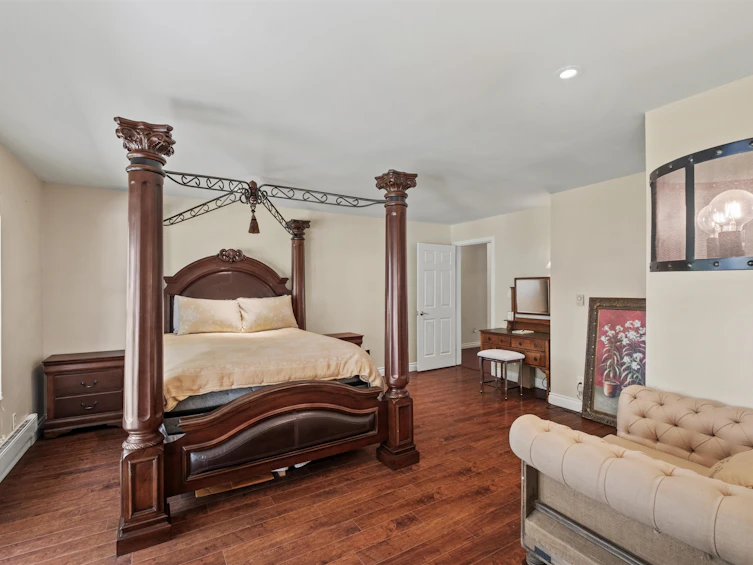 2808 Eastern Avenue, North Vancouver, BC, V7N 1S7 - 16